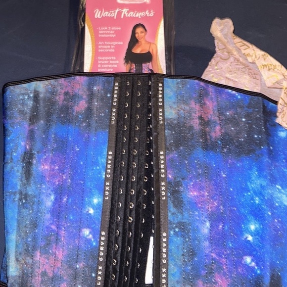 Luxx Curves training corset - Picture 4 of 6